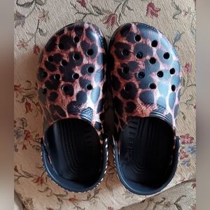 CROCS Wild Leopard Clogs - Black and Brown